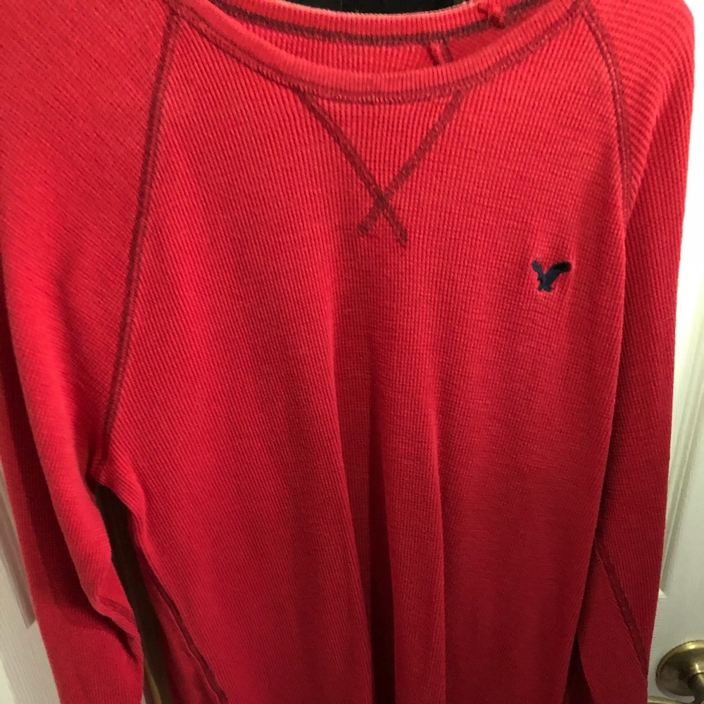 American Eagle waffle shirt